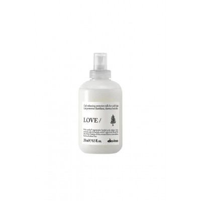 LOVE Curl Dalgalı Ve Kıvırcık Saçlar İçin Nemlendirici Isı Koruyucu Süt 250 ML